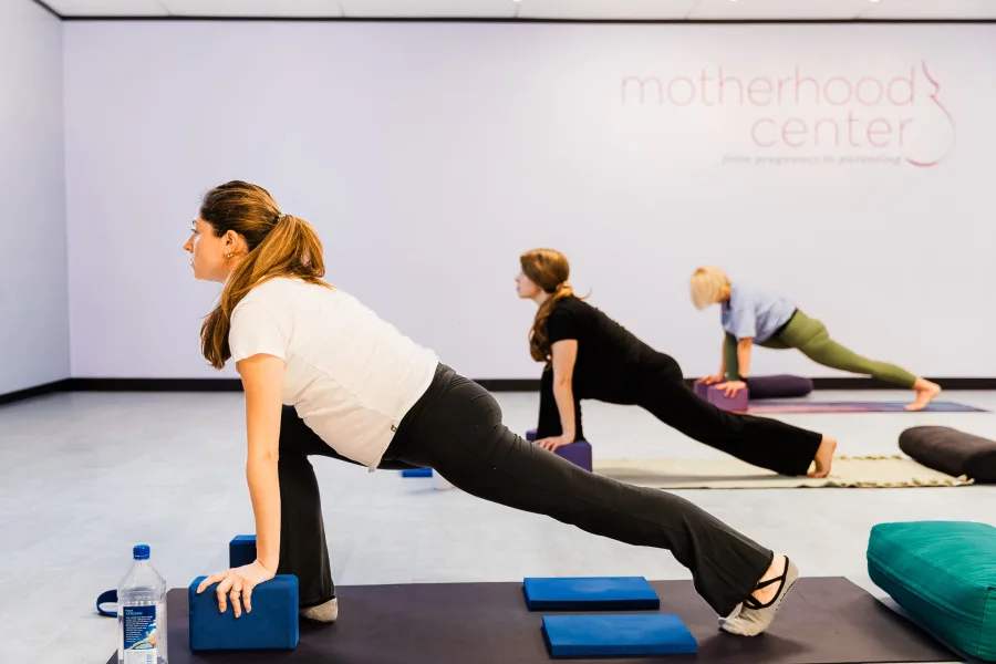 236 Prenatal Yoga 6