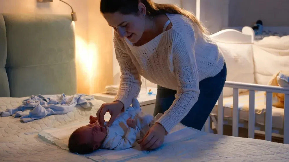 What to expect from a night nanny at Motherhood Center